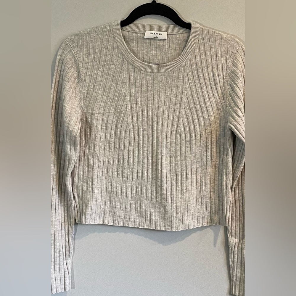 Babaton Pale Gray Cropped Sweater Size Medium